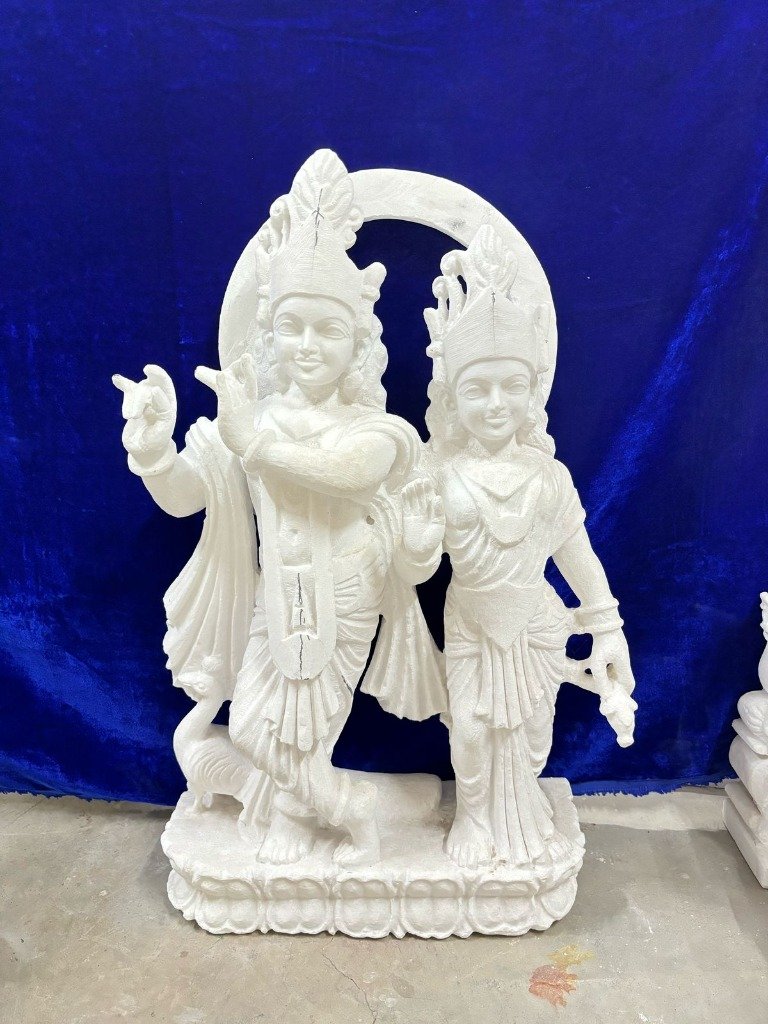 Divine Radha Krishna (Style 8)